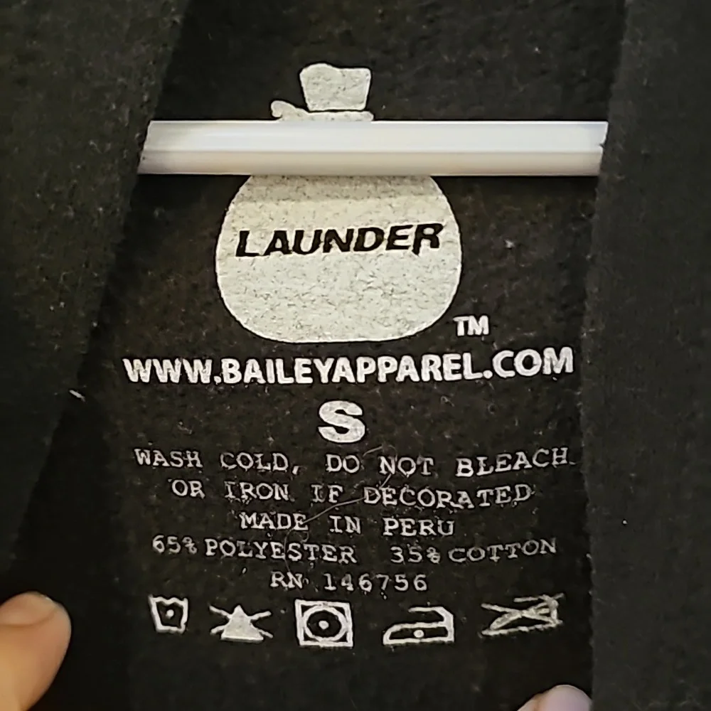 Launder black hoodie, size small - Picture 2 of 2